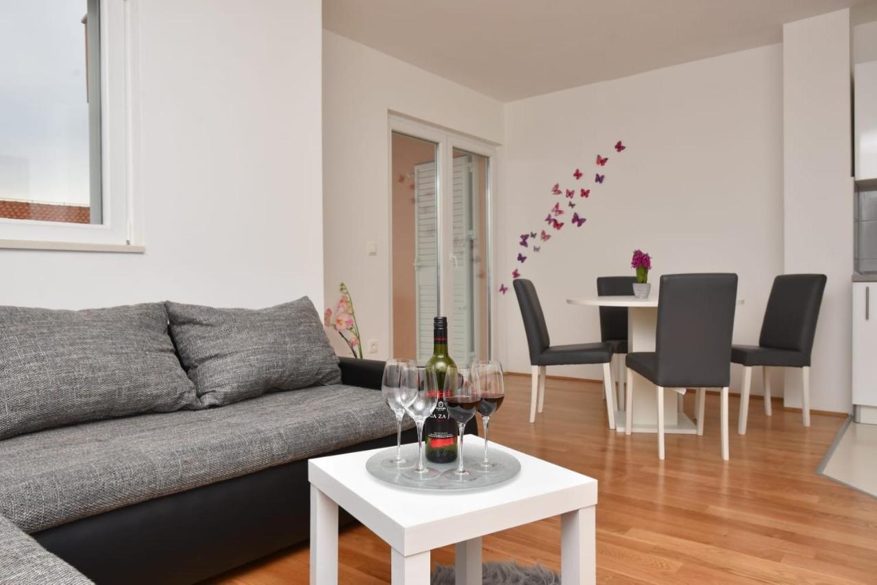 Apartment Anna A2+2 Makarska Exterior photo